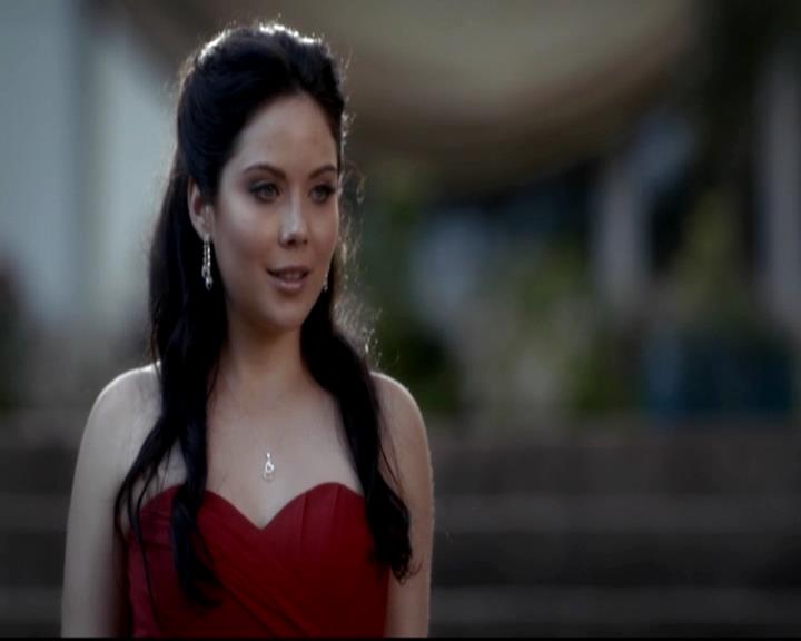 VampireDiariesWorld-dot-org_4x07MyBrothersKeeper1069.jpg