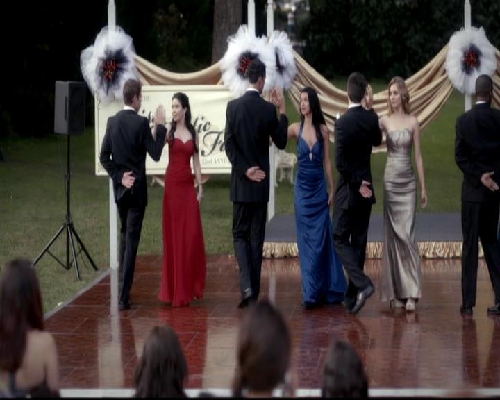 VampireDiariesWorld-dot-org_4x07MyBrothersKeeper1103.jpg