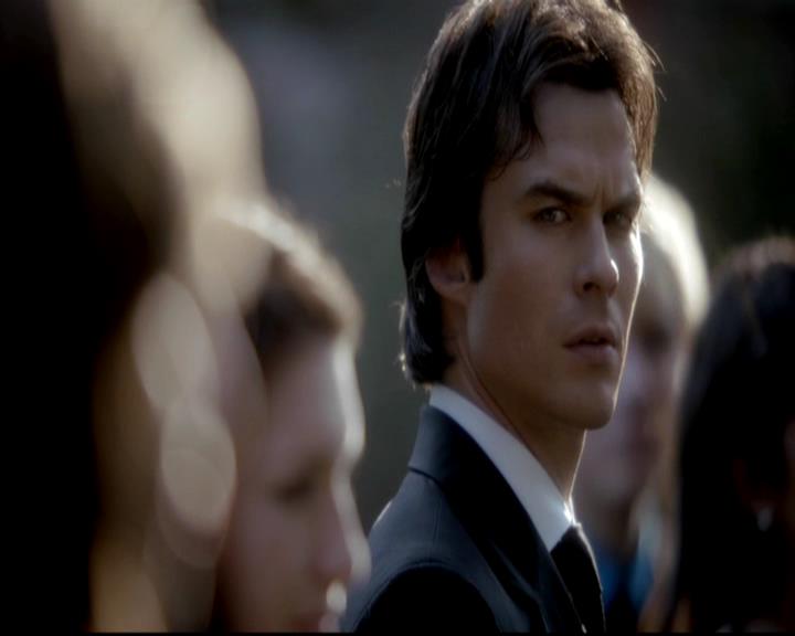 VampireDiariesWorld-dot-org_4x07MyBrothersKeeper1111.jpg