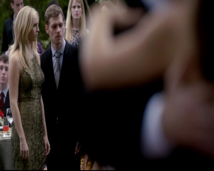 VampireDiariesWorld-dot-org_4x07MyBrothersKeeper1199.jpg