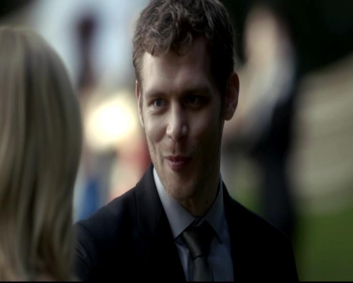 VampireDiariesWorld-dot-org_4x07MyBrothersKeeper1206.jpg