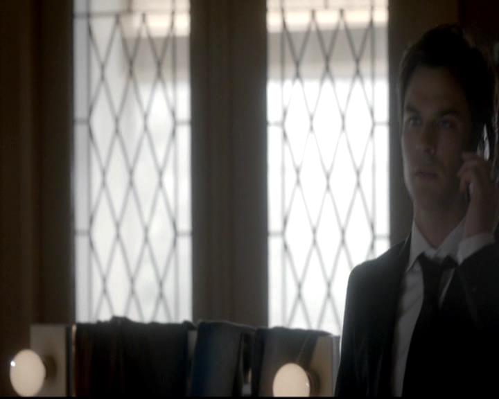 VampireDiariesWorld-dot-org_4x07MyBrothersKeeper1209.jpg