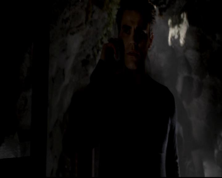 VampireDiariesWorld-dot-org_4x07MyBrothersKeeper1219.jpg VampireDiariesWorld-dot-org_4x07MyBrothersKeeper1219.jpg