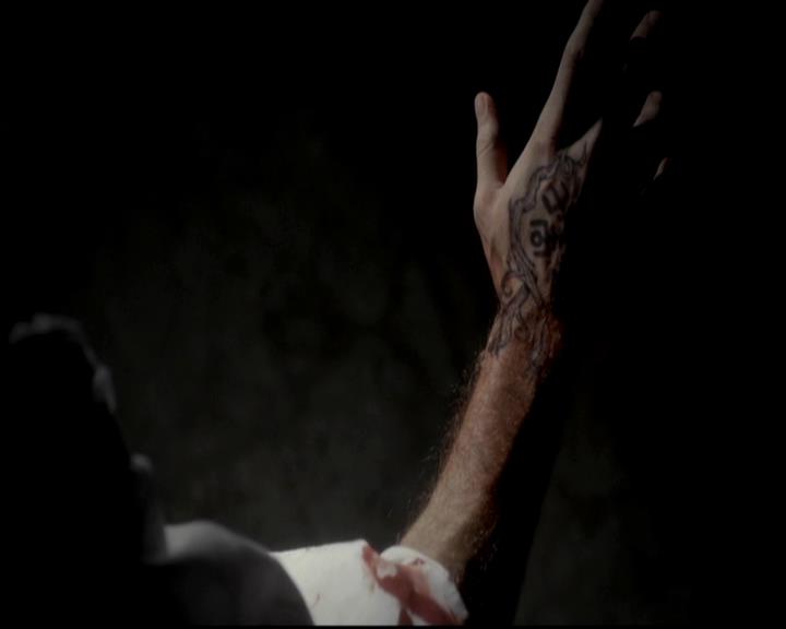 VampireDiariesWorld-dot-org_4x07MyBrothersKeeper1227.jpg VampireDiariesWorld-dot-org_4x07MyBrothersKeeper1227.jpg