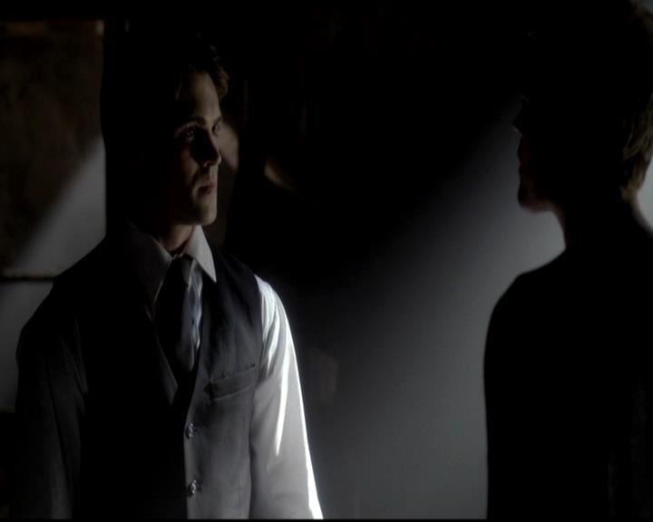 VampireDiariesWorld-dot-org_4x07MyBrothersKeeper1239.jpg