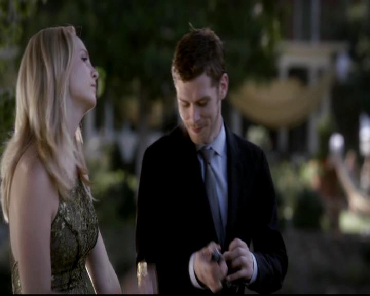 VampireDiariesWorld-dot-org_4x07MyBrothersKeeper1299.jpg