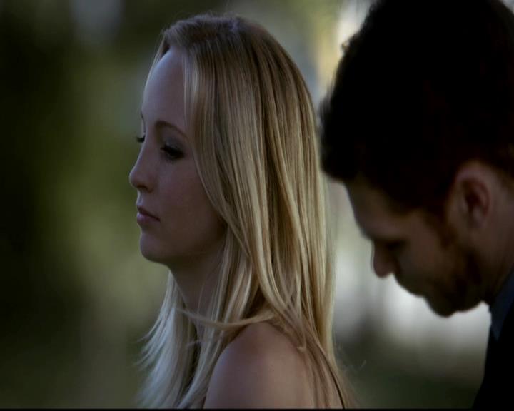 VampireDiariesWorld-dot-org_4x07MyBrothersKeeper1302.jpg