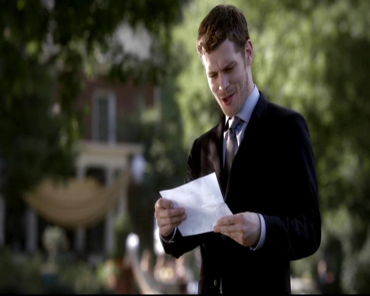 VampireDiariesWorld-dot-org_4x07MyBrothersKeeper1330.jpg