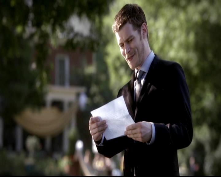 VampireDiariesWorld-dot-org_4x07MyBrothersKeeper1331.jpg
