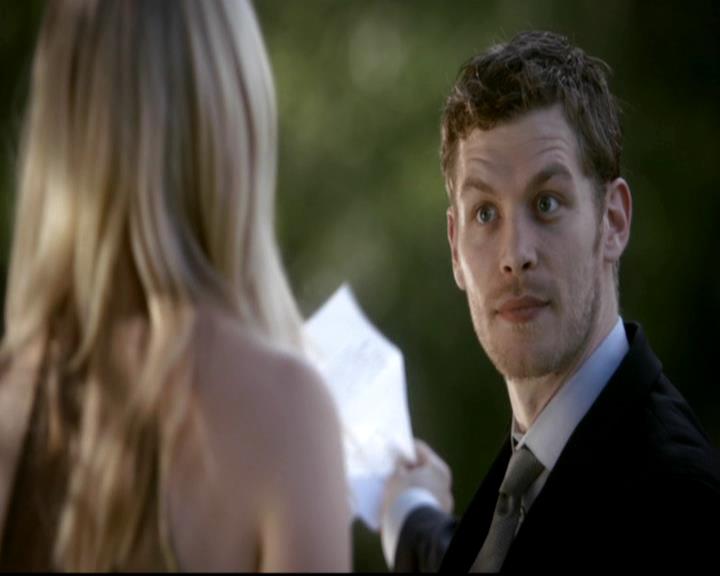 VampireDiariesWorld-dot-org_4x07MyBrothersKeeper1354.jpg