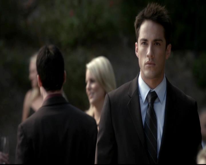 VampireDiariesWorld-dot-org_4x07MyBrothersKeeper1359.jpg