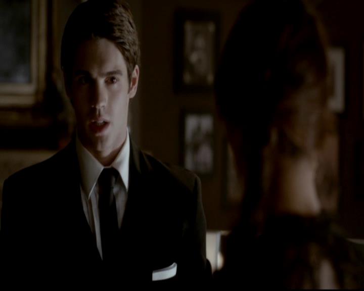 VampireDiariesWorld-dot-org_4x07MyBrothersKeeper1606.jpg