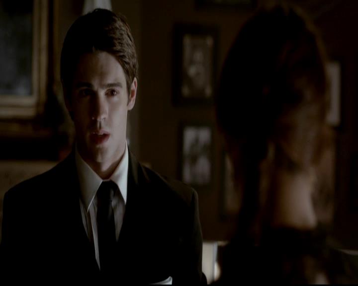 VampireDiariesWorld-dot-org_4x07MyBrothersKeeper1608.jpg