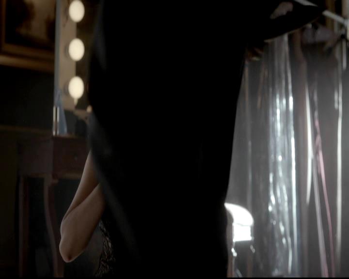 VampireDiariesWorld-dot-org_4x07MyBrothersKeeper1662.jpg