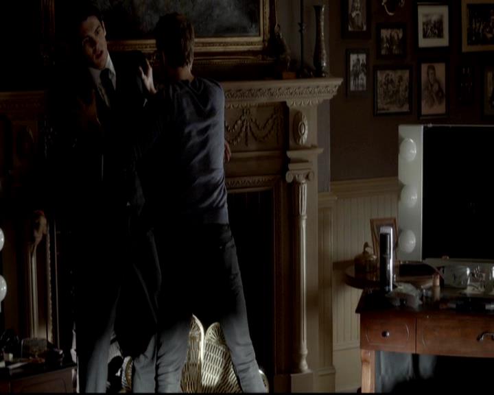 VampireDiariesWorld-dot-org_4x07MyBrothersKeeper1678.jpg