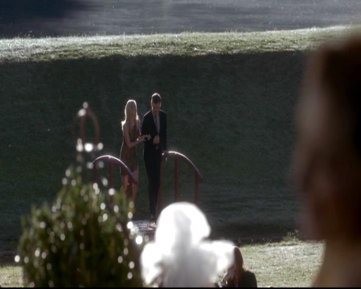 VampireDiariesWorld-dot-org_4x07MyBrothersKeeper1750.jpg
