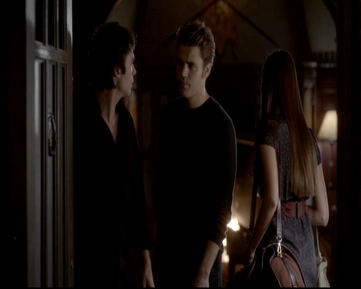 VampireDiariesWorld-dot-org_4x07MyBrothersKeeper1953.jpg