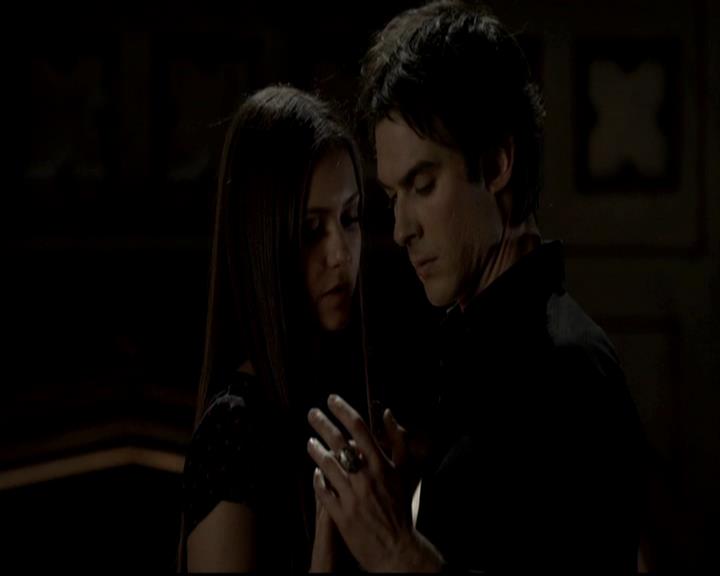 VampireDiariesWorld-dot-org_4x07MyBrothersKeeper2094.jpg VampireDiariesWorld-dot-org_4x07MyBrothersKeeper2094.jpg