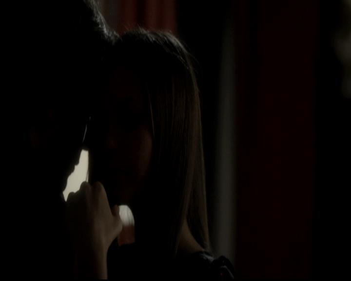 VampireDiariesWorld-dot-org_4x07MyBrothersKeeper2110.jpg VampireDiariesWorld-dot-org_4x07MyBrothersKeeper2110.jpg