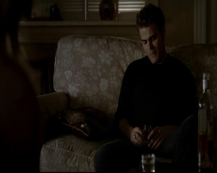 VampireDiariesWorld-dot-org_4x07MyBrothersKeeper2140.jpg