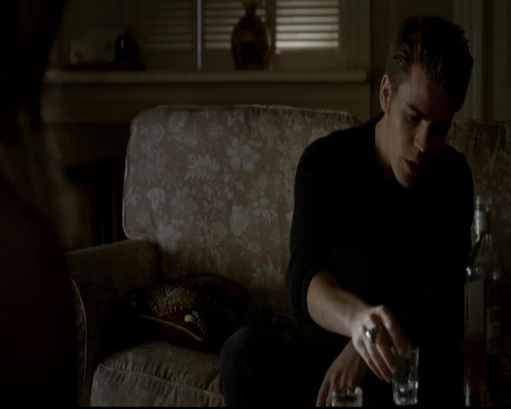 VampireDiariesWorld-dot-org_4x07MyBrothersKeeper2149.jpg