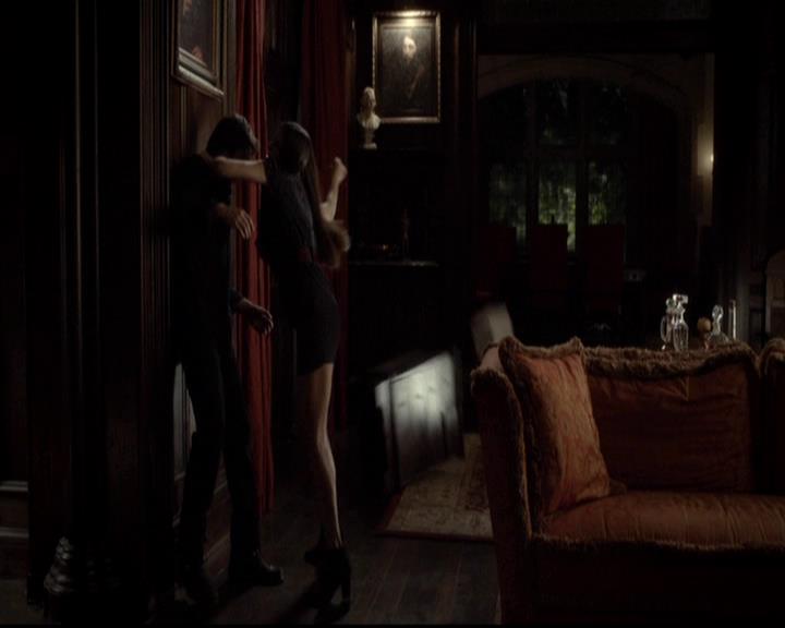 VampireDiariesWorld-dot-org_4x07MyBrothersKeeper2217.jpg