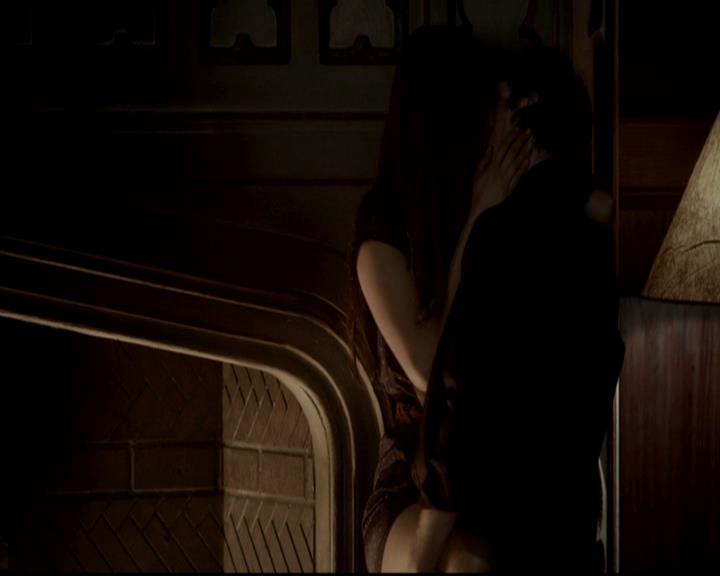 VampireDiariesWorld-dot-org_4x07MyBrothersKeeper2238.jpg