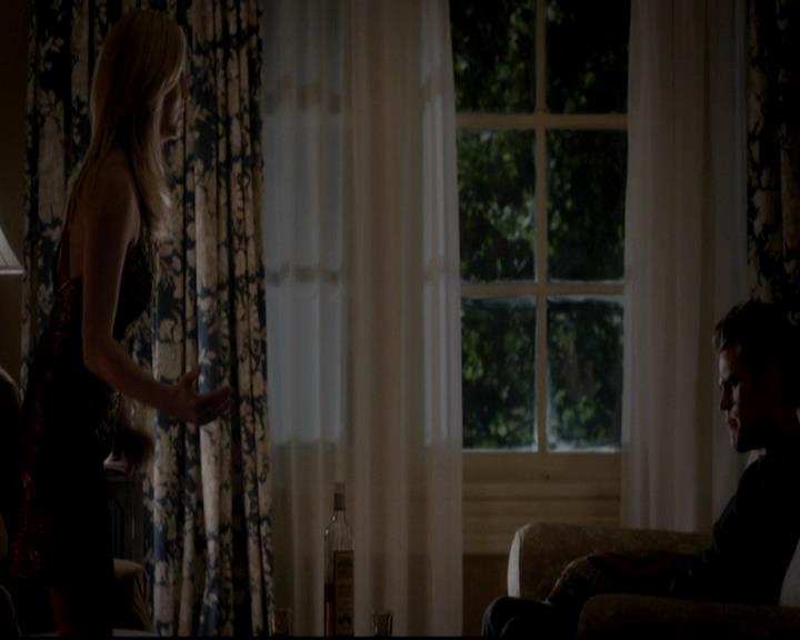 VampireDiariesWorld-dot-org_4x07MyBrothersKeeper2241.jpg