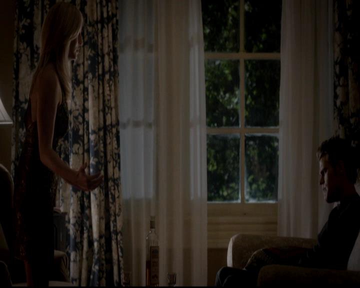 VampireDiariesWorld-dot-org_4x07MyBrothersKeeper2242.jpg