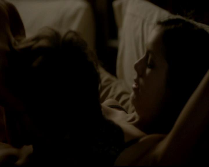 VampireDiariesWorld-dot-org_4x07MyBrothersKeeper2285.jpg