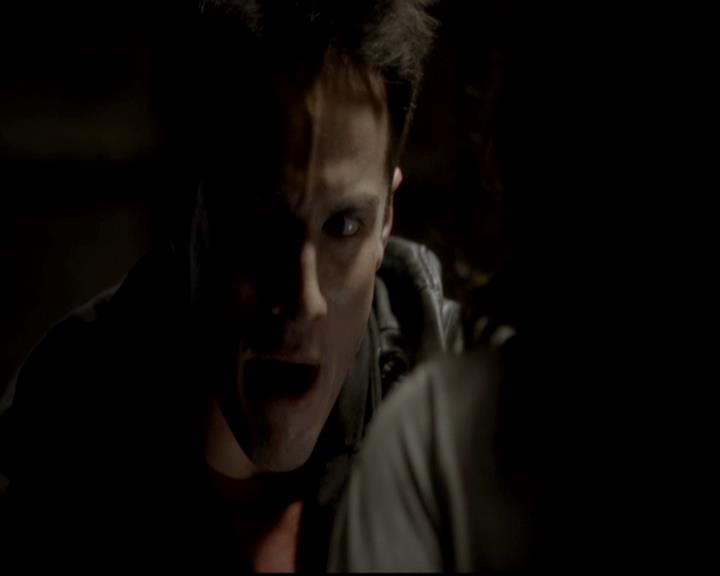 VampireDiariesWorld-dot-org_4x08WellAlwaysHaveBourbonStreet1712.jpg