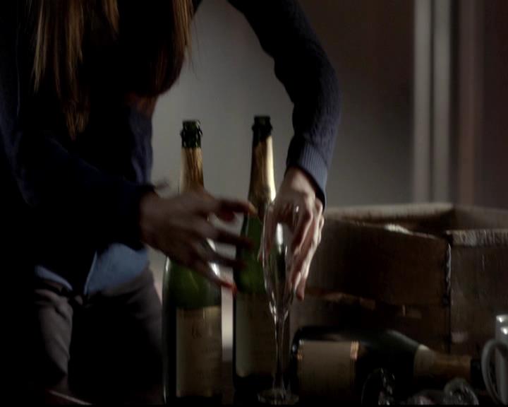 VampireDiariesWorld-dot-org_4x08WellAlwaysHaveBourbonStreet2163.jpg VampireDiariesWorld-dot-org_4x08WellAlwaysHaveBourbonStreet2163.jpg