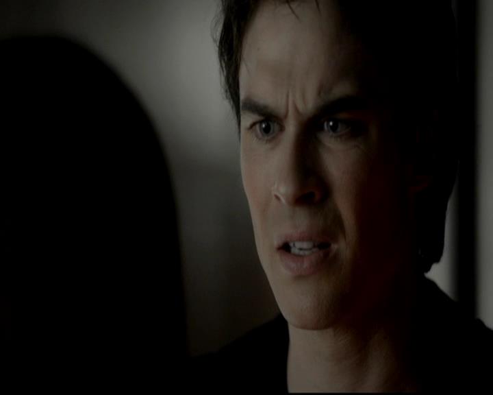 VampireDiariesWorld-dot-org_4x08WellAlwaysHaveBourbonStreet2241.jpg