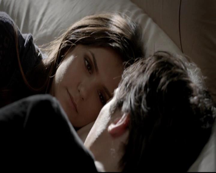 VampireDiariesWorld-dot-org_4x09OComeAllYeFaithful0010.jpg