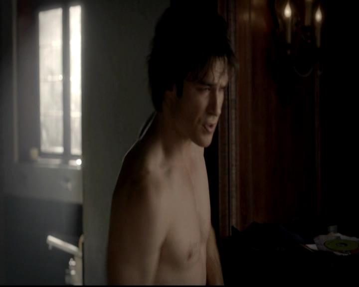 VampireDiariesWorld-dot-org_4x09OComeAllYeFaithful0036.jpg