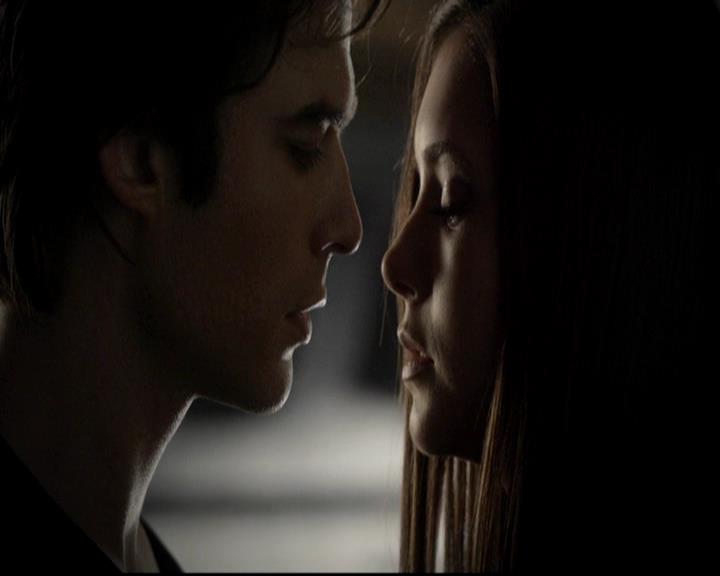 VampireDiariesWorld-dot-org_4x09OComeAllYeFaithful0080.jpg