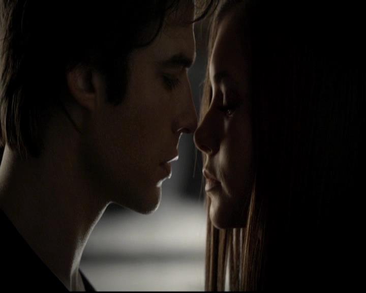 VampireDiariesWorld-dot-org_4x09OComeAllYeFaithful0081.jpg