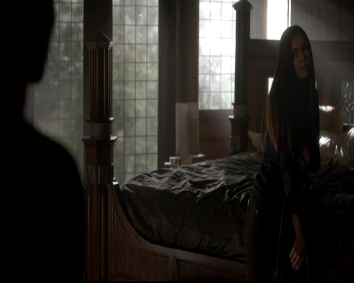 VampireDiariesWorld-dot-org_4x09OComeAllYeFaithful0097.jpg