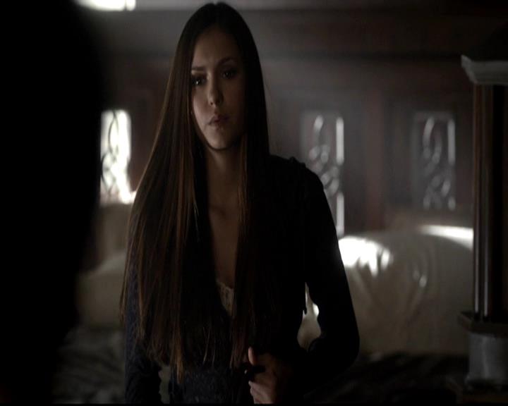 VampireDiariesWorld-dot-org_4x09OComeAllYeFaithful0101.jpg