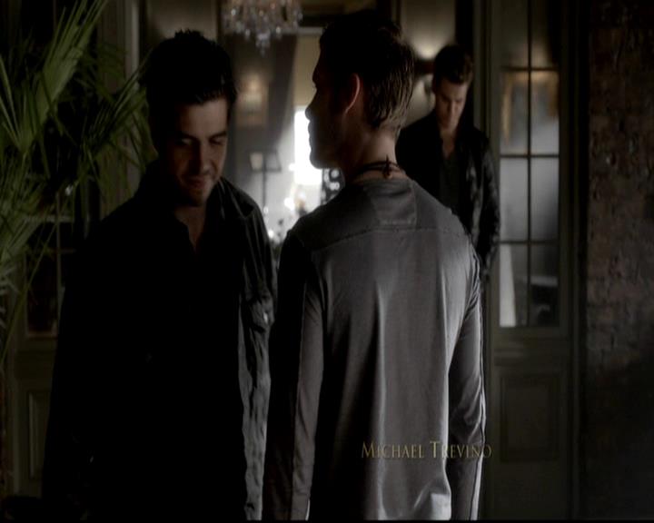 VampireDiariesWorld-dot-org_4x09OComeAllYeFaithful0141.jpg