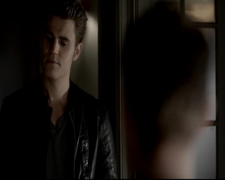 VampireDiariesWorld-dot-org_4x09OComeAllYeFaithful0146.jpg