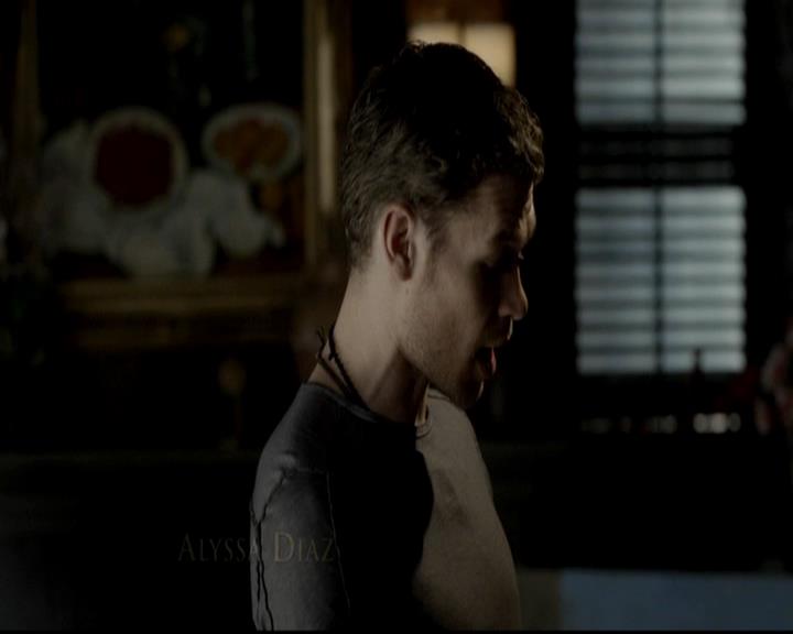 VampireDiariesWorld-dot-org_4x09OComeAllYeFaithful0172.jpg