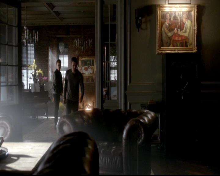 VampireDiariesWorld-dot-org_4x09OComeAllYeFaithful0195.jpg