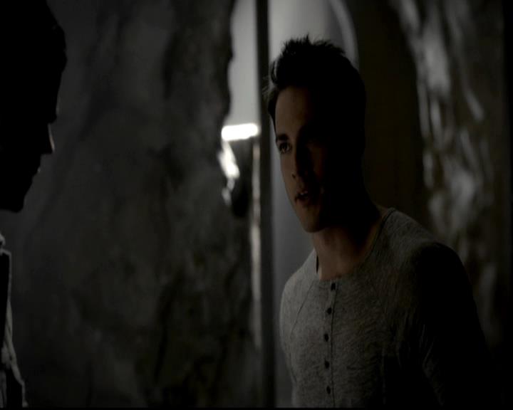VampireDiariesWorld-dot-org_4x09OComeAllYeFaithful0232.jpg