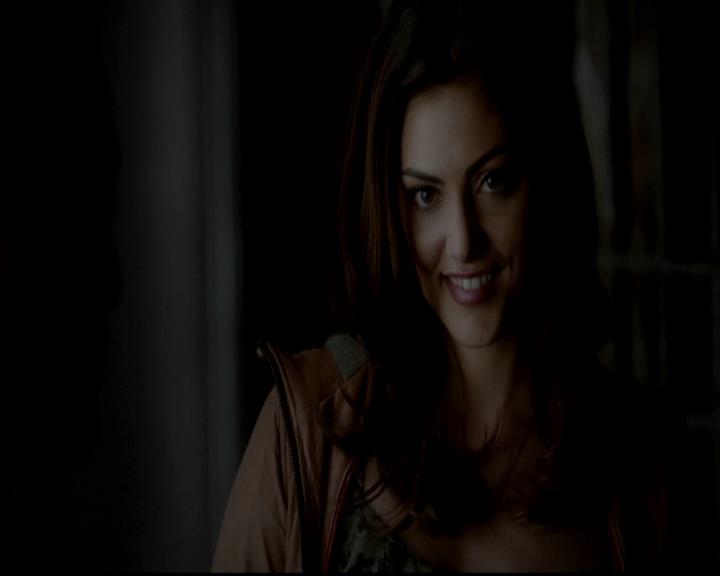 VampireDiariesWorld-dot-org_4x09OComeAllYeFaithful0246.jpg