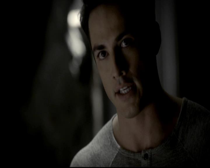 VampireDiariesWorld-dot-org_4x09OComeAllYeFaithful0255.jpg