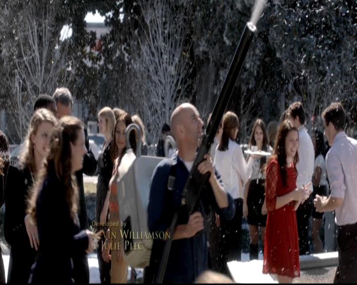 VampireDiariesWorld-dot-org_4x09OComeAllYeFaithful0262.jpg