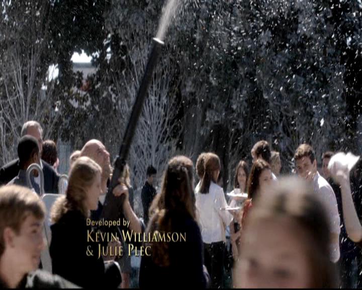VampireDiariesWorld-dot-org_4x09OComeAllYeFaithful0263.jpg