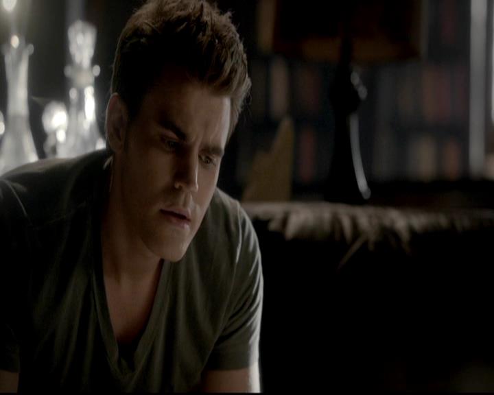 VampireDiariesWorld-dot-org_4x09OComeAllYeFaithful0441.jpg