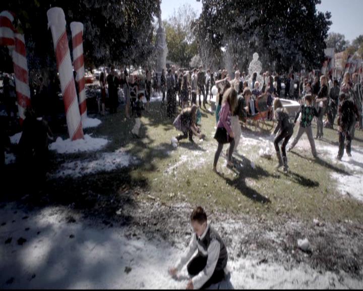 VampireDiariesWorld-dot-org_4x09OComeAllYeFaithful0488.jpg VampireDiariesWorld-dot-org_4x09OComeAllYeFaithful0488.jpg